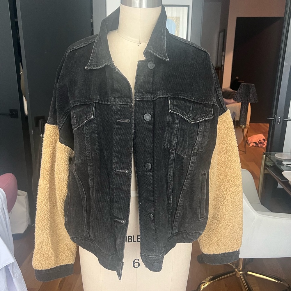Zara denim jacket with shearling sleeves size S